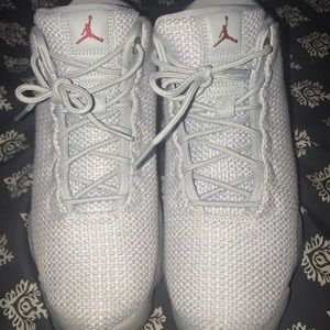 Jordan Horizons— Woman’s 8/ Youth 6